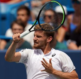 ديفيد جوفين خلال مباراة أمام ريشار جاسكيه في بطولة سينسناتي للتنس للأساتذة يوم السبت. صورة من يو.إس.إيه توداي سبورتس